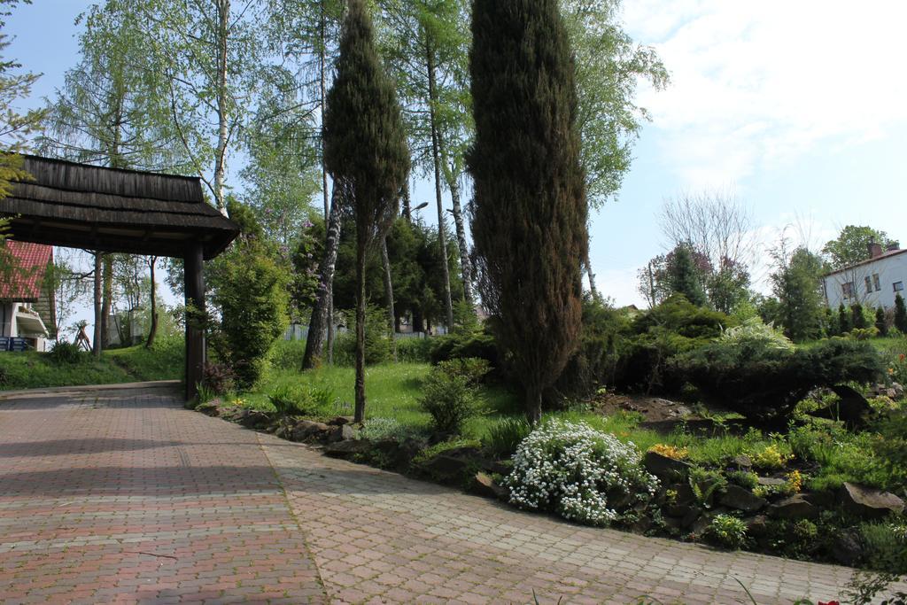 Vila Uroczysko Lesko Exteriér fotografie